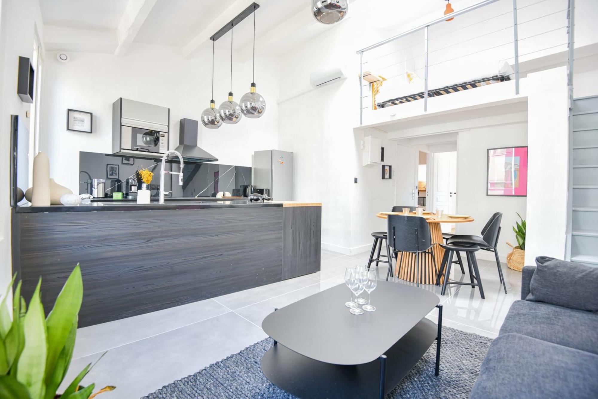 3 Ch Clim Proche Vieux-port Gare St-charles Apartment *